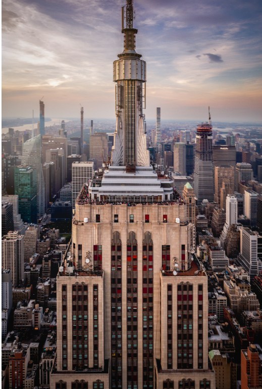 El Empire State Building lanza el noveno concurso anual de fotografía con un gran premio de $5000 y un vuelo de FlyNYON