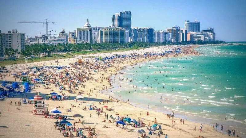 Gran caída del número de muertes por COVID-19 en Florida, con 7 en un día