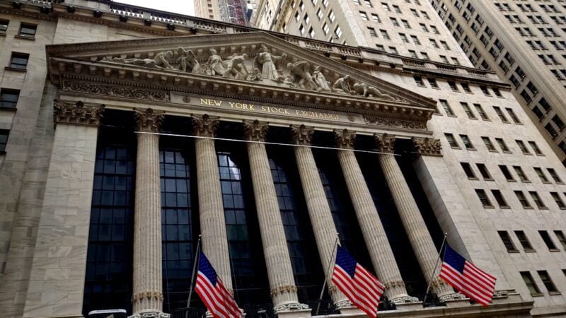 Wall Street registra su peor año desde 2008, azotado por las subidas de los tipos de interés