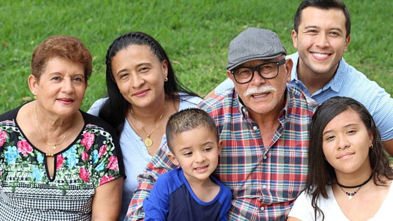 Cómo podemos mejorar la salud mental de los hispanos