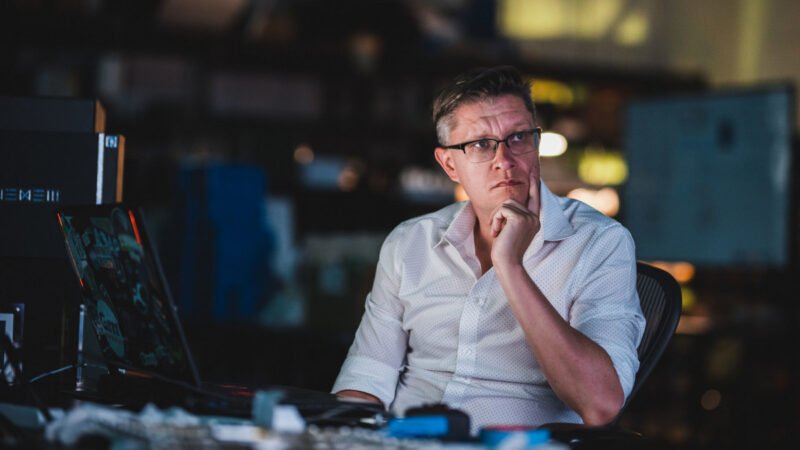 WENEW, nueva empresa NFT cofundada por el famoso artista digital Beeple