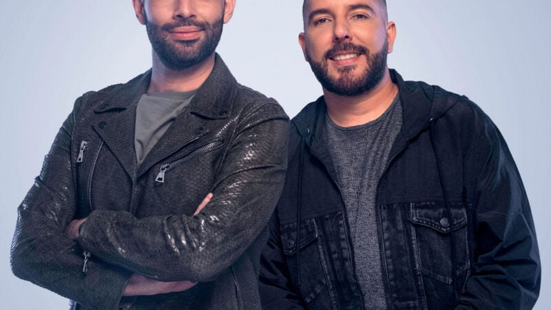 Alkilados cumple 10 años contagiándonos de “pura playa”