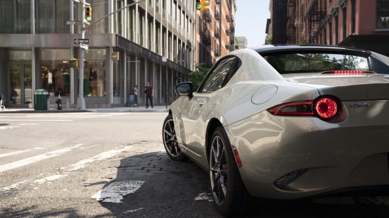 Mazda MX-5 Miata 2022: precios y empaque