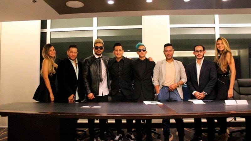 Cantante Gustavo Mariño “El Gus” firma con Sky Music Group en República Dominicana
