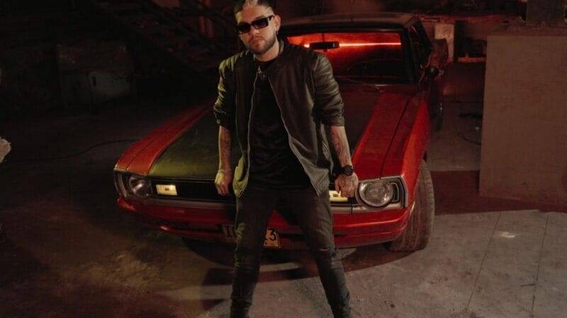 El cantante Ac Black muestra su versatilidad con “Te hace falta”