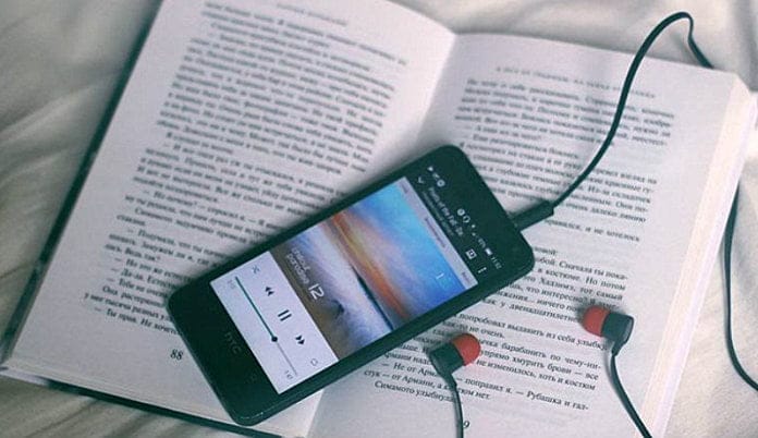 Los Beneficios de Escuchar Música: ¿Cómo Puede Mejorar Su Vida?