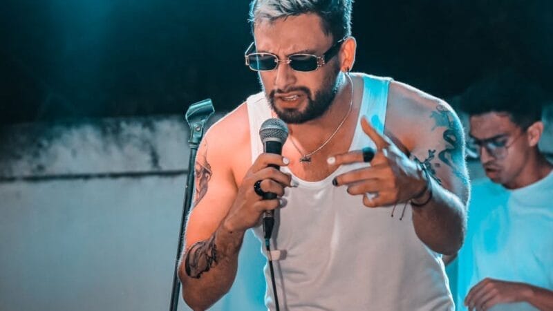 Tian coquetea con el pop, lo urbano y el anglo en sus nuevos lanzamientos