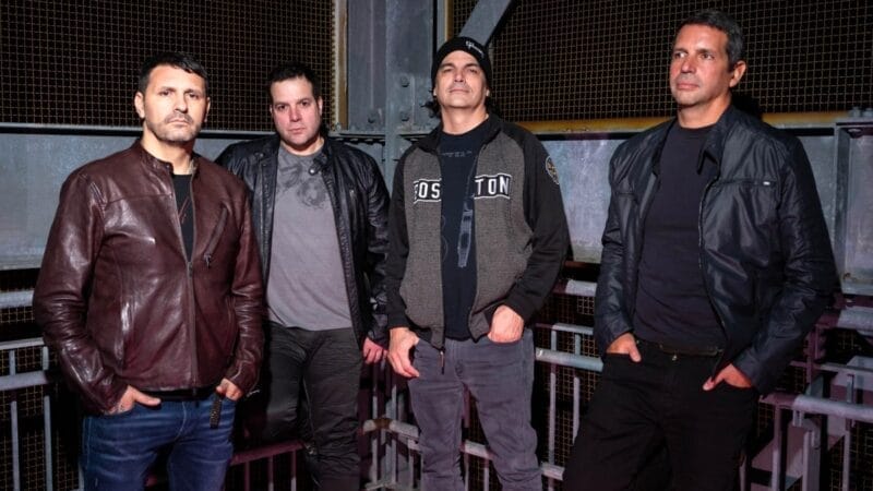 CIONICO rinde homenaje a los seres que ya no están en su nuevo disco ‘No hay espacio en el cielo’