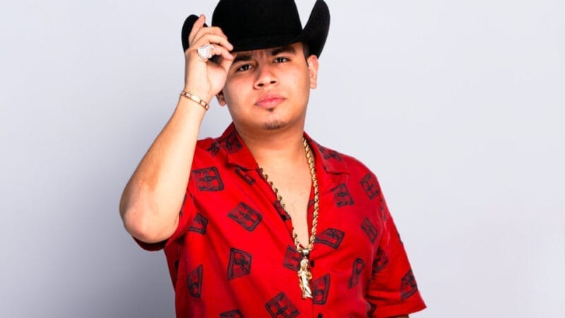 Tito Torbellino Jr firmó con Cinq Music