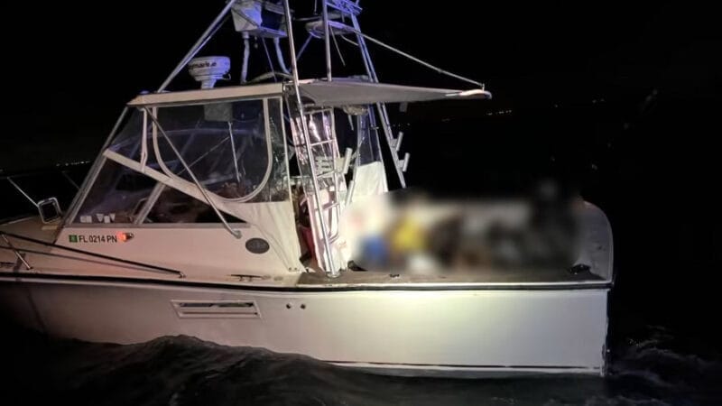 Interceptan un velero en Lake Worth con 79 migrantes haitianos