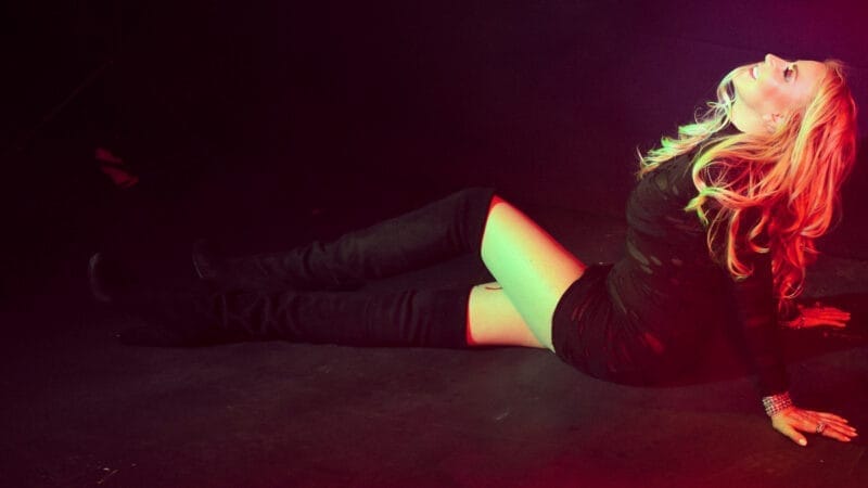 La artista alemana Lian Ross presenta “4You” su cuarto álbum de estudio