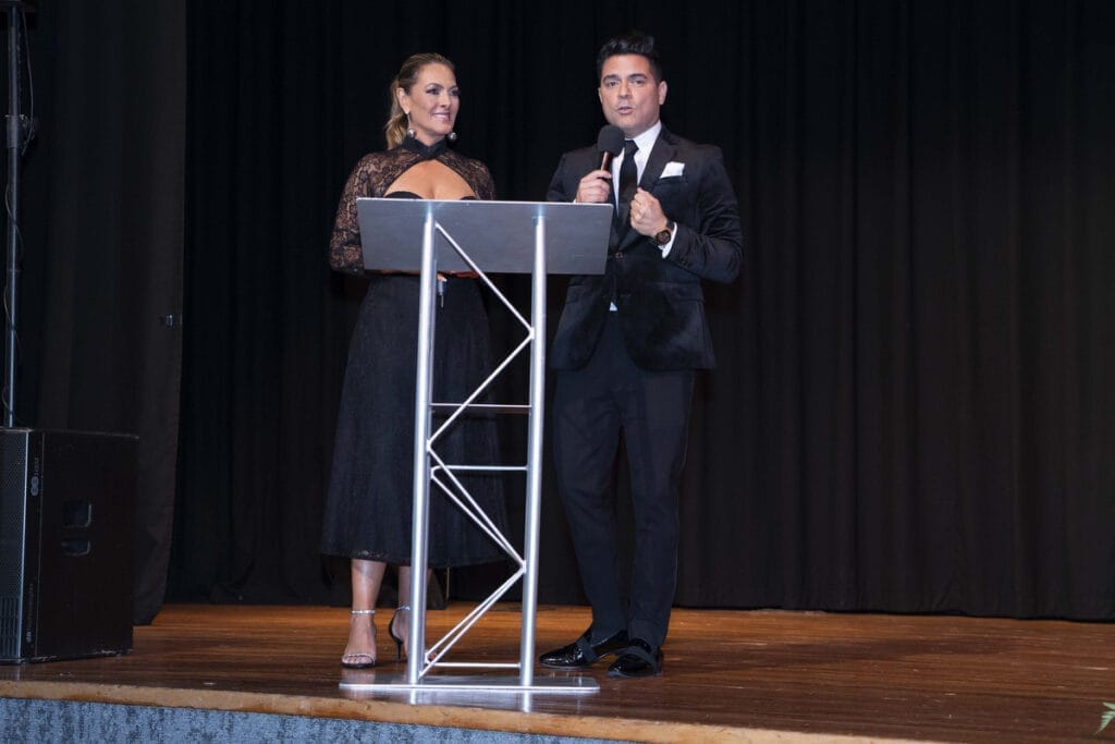 Mujeres Exitosas de Alto Nivel