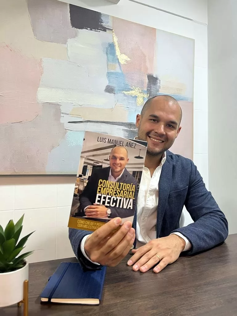 Luis Manuel Añez lanza su libro “Consultoría empresarial efectiva” en Amazon