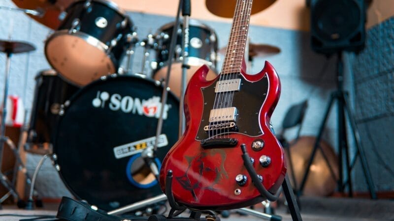 Cómo lanzar un producto musical al mercado: claves para el éxito