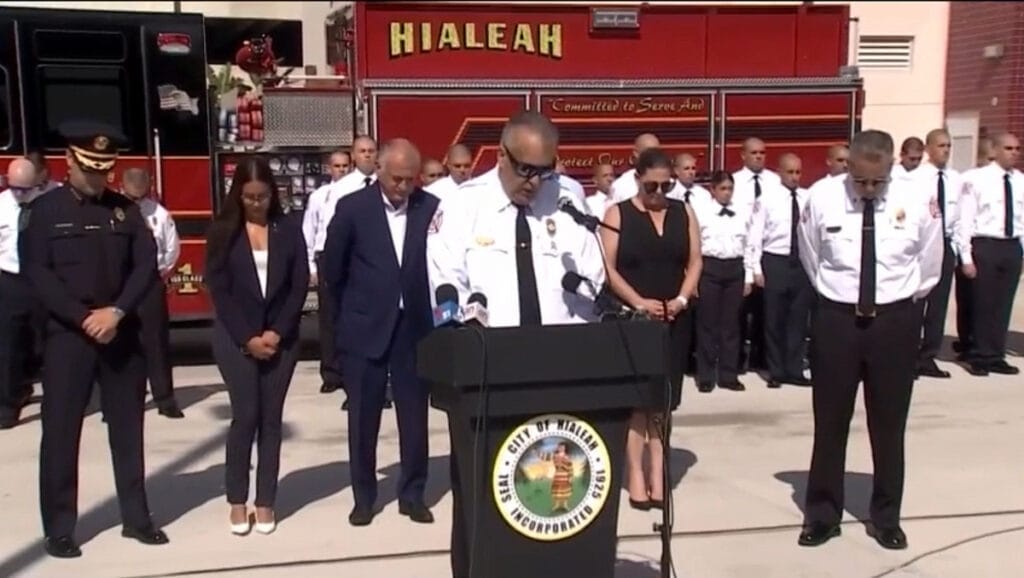 emotivo acto en Hialeah