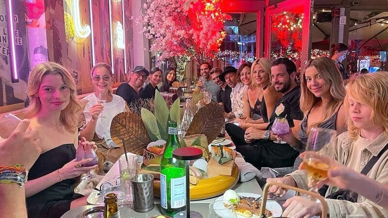 Exclusiva cena en Paperfish: personalidades destacadas, modelos, diseñadores y empresarios en Española Way