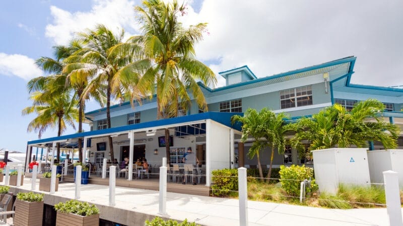 Vino y Cena: Los mejores lugares para celebrar San Valentín en el sur de Florida