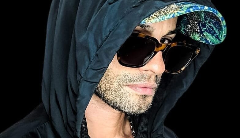 Mike Vives: El Alma del Reguetón con Mensajes de Impacto