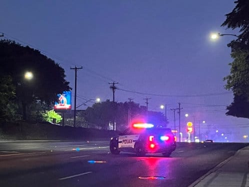 Despliegue de SWAT en Motel 6 cerca del Centro Médico de San Antonio: Respuesta Policial en Curso