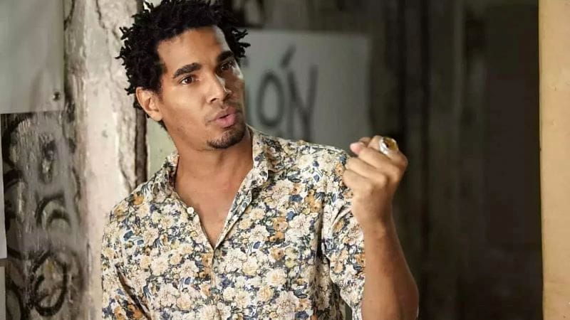 Perfomance Miss Bienal de La Habana del artista preso Luis Manuel Otero Alcántara llega a Miami