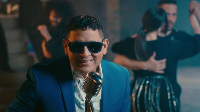 Jose Lorenzo El Piscis presenta su nuevo sencillo “Ábreme la puerta” con colaboraciones de renombrados músicos
