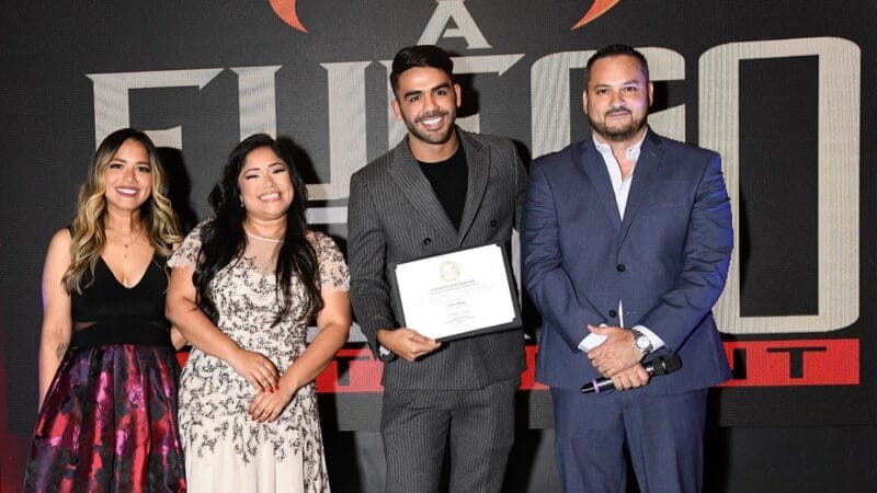 Carlos Adyan emprende en la gastronomía ‘A fuego lento’ e inaugura restaurante en Miami