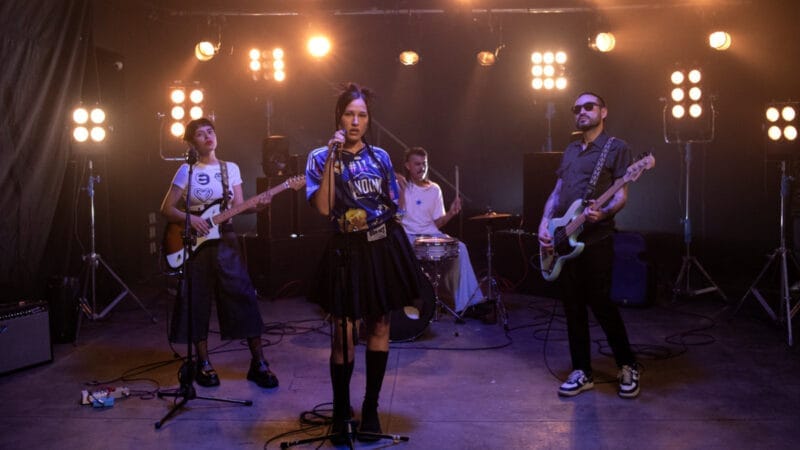 Elsa y Elmar presenta “Ké MaL”: Una reflexión musical sobre aceptación y realidad