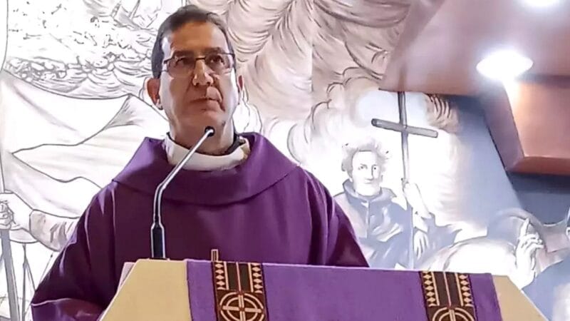 Cuba: “Un barco que se hunde desgraciadamente”, según el sacerdote Alberto Reyes