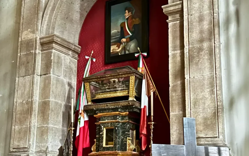 Restos de Agustín de Iturbide