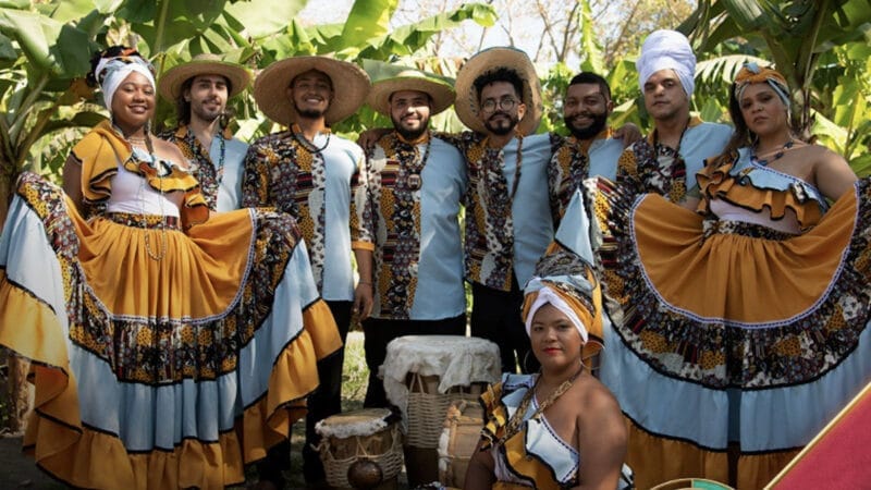 Tonada se prepara para los Latin Grammy®: ¡Nominada a Mejor Álbum Folclórico y lista para hacer historia!