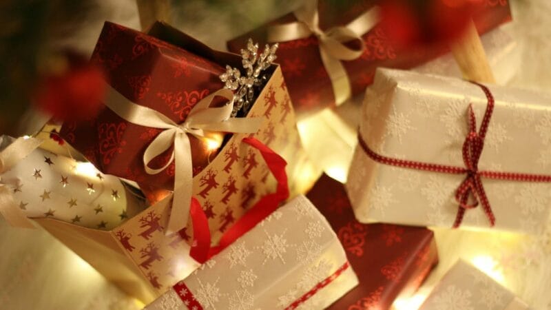 Alertas de estafas comunes durante la temporada de compras navideñas 2024