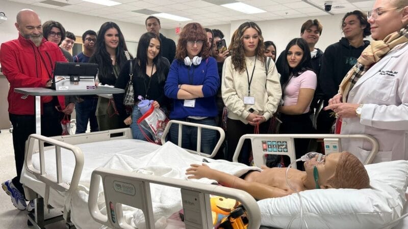 Ana G. Méndez University  inicia un Campus Tour Comunitario para abordar la brecha educativa