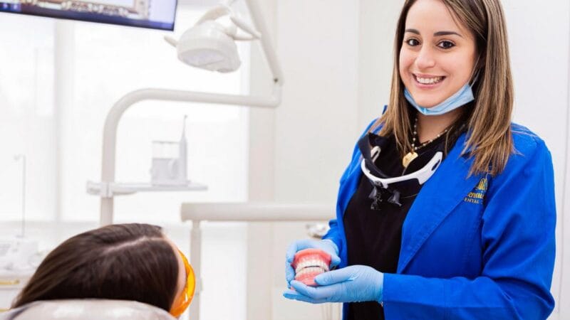 Elena Solís González: La odontóloga estética que restaura sonrisas y cambia vidas en la comunidad cubana de Miami