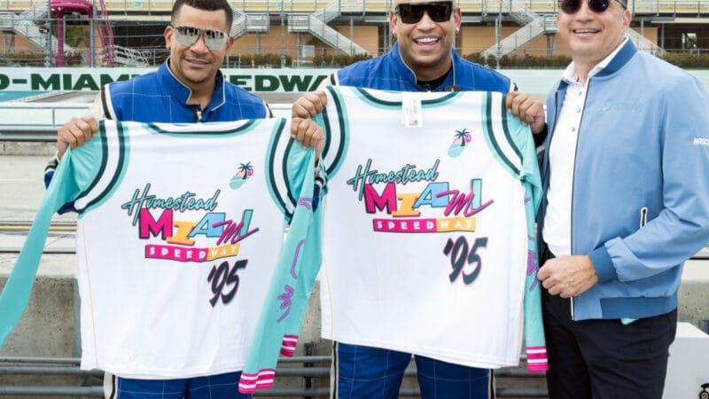 Wisin y Gente de Zona nombrados dignatarios de la Straight Talk Wireless 400 en Homestead-Miami Speedway