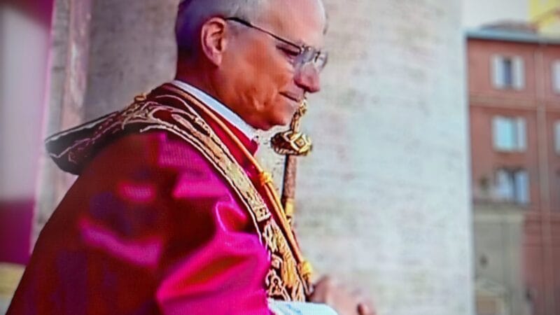 Robert Prevost es elegido Papa y se convierte en León XIV