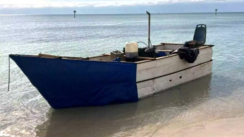 Guardia Costera intercepta a 20 balseros cubanos en Cayo Anguila, Bahamas