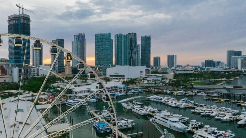 Miami se posiciona entre las 20 mejores ciudades para celebrar el 4 de Julio, según WalletHub