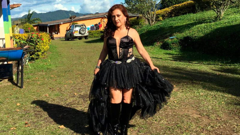 Adriana Santa lanza “Tú Mi Motivo”, la balada romántica que conquista corazones en todas las plataformas