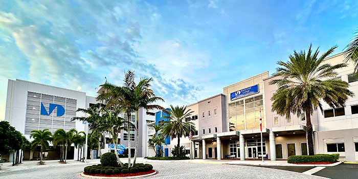 El West Campus del Miami Dade College