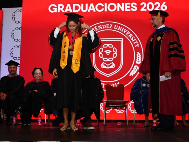 Más de 2,000 estudiantes de 22 nacionalidades se gradúan de Ana G. Méndez University